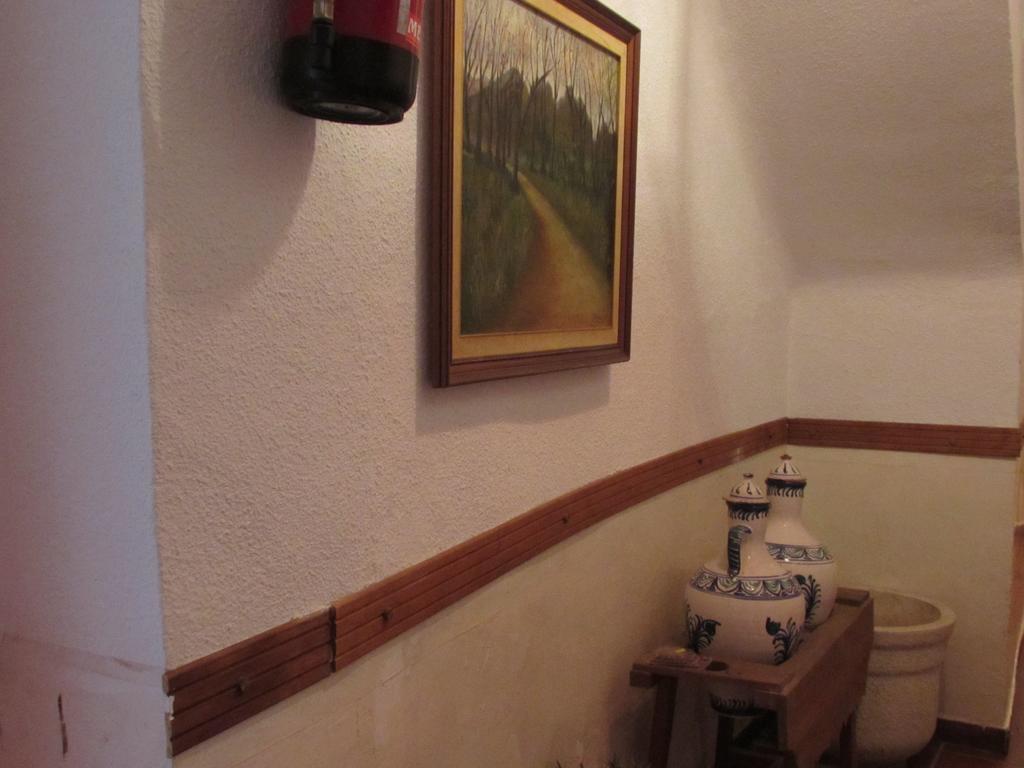 Hostal Sevilla Granada Exterior photo